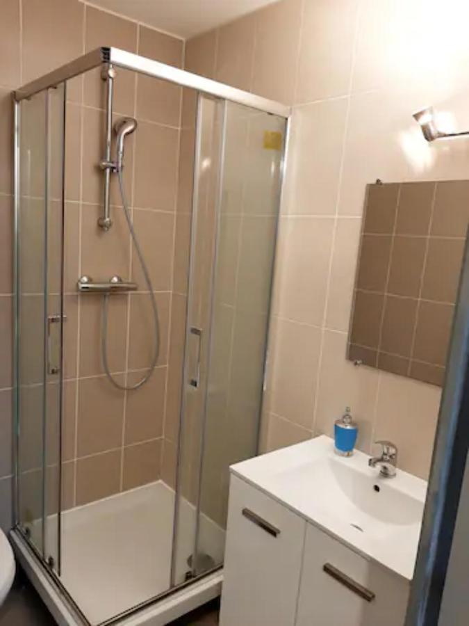 Le Petit Charmeur, Parking, Wifi, Gare Apartman Flers Kültér fotó