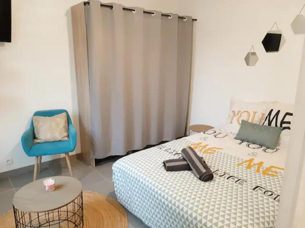 Le Petit Charmeur, Parking, Wifi, Gare Apartman Flers Kültér fotó